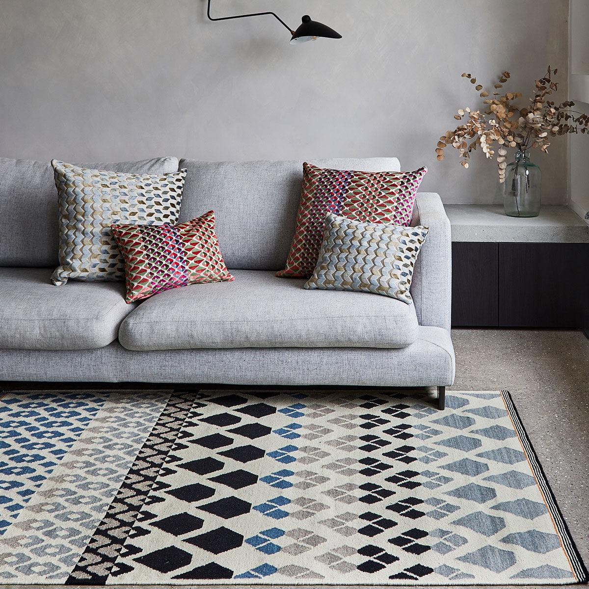 wool rug, geometric pattern, neutral rug, neutral living room