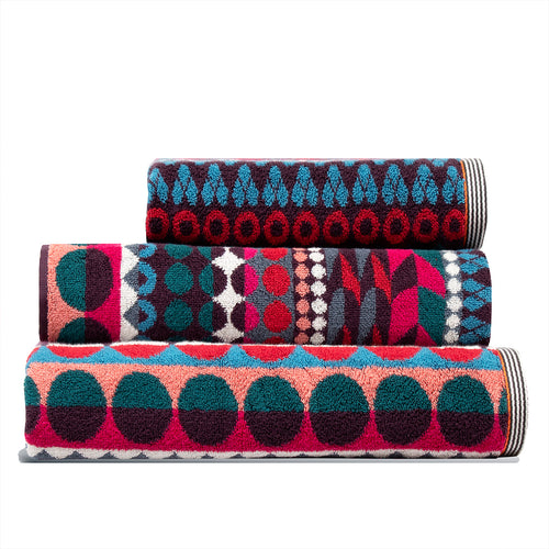 towel, Cotton towel, Geometric towel, colourful towel, Luxury towel, Designer towel, red towel, blue towel