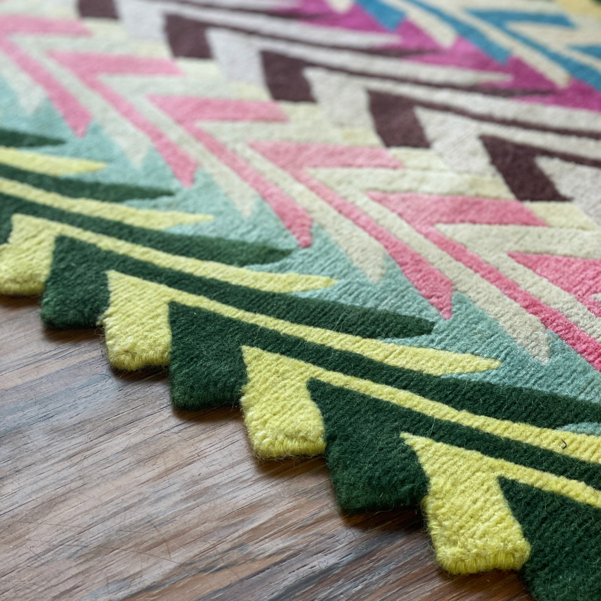luxury rug, geometric rug, modern rug, wool rug, designer rugs, colourful rug