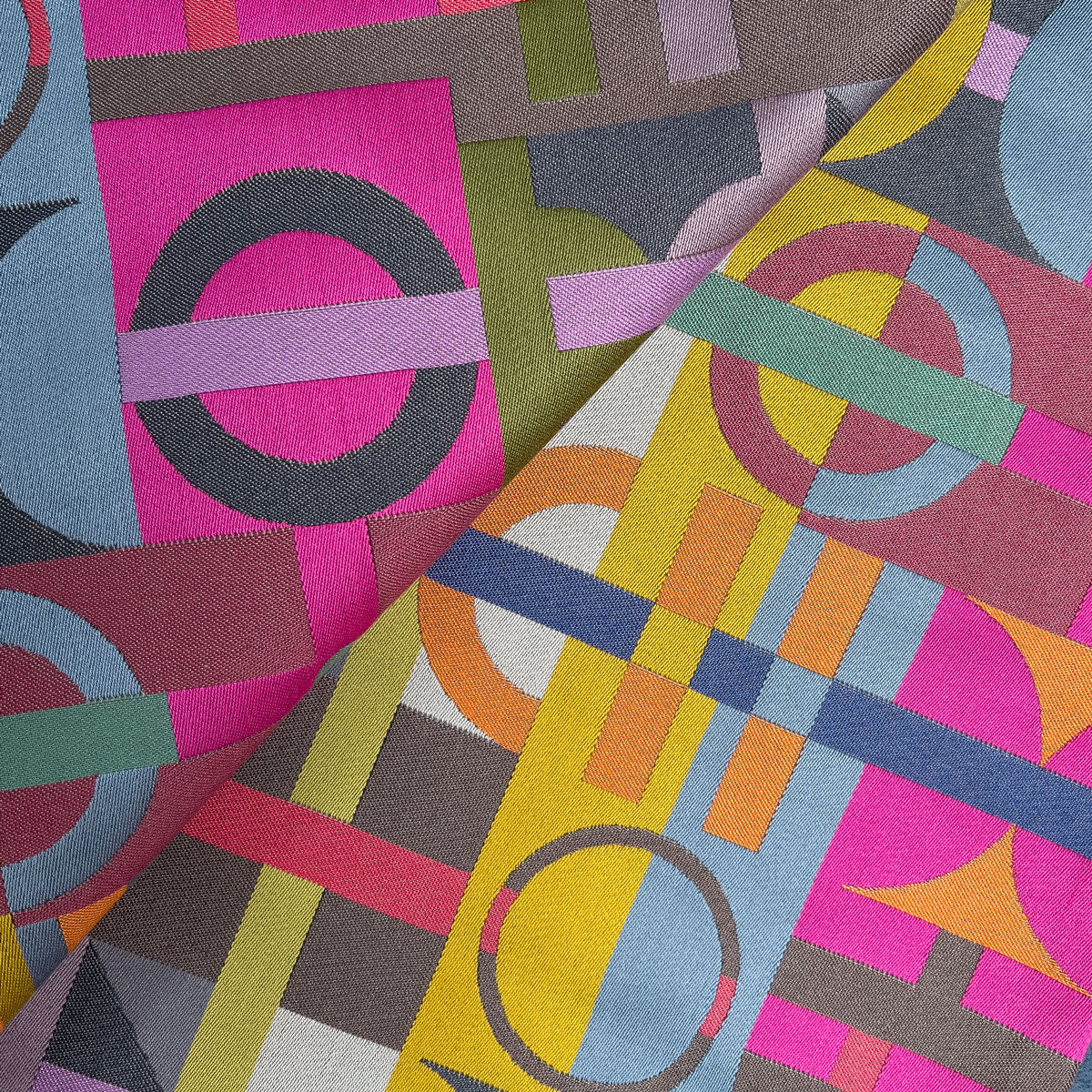 Interior accessories, interior decoration, British weaving, Margo Selby fabric, patterned fabric, colourful fabric, designer fabric, pink fabric, blue fabric