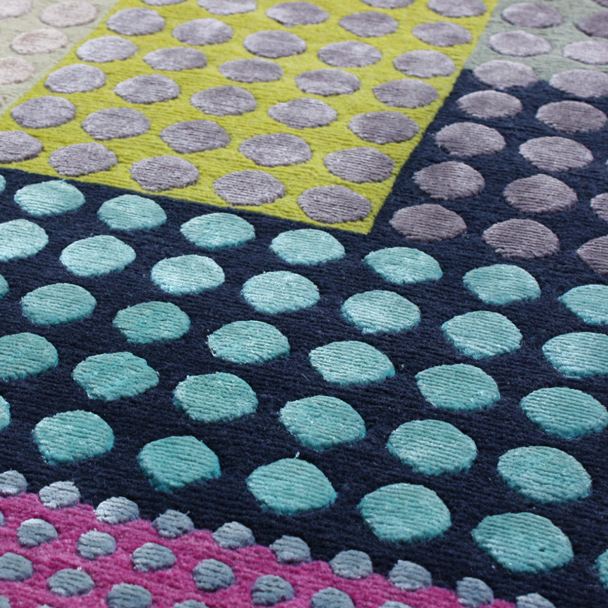 luxury rug, geometric rug, modern rug, wool rug, designer rugs, colourful rug